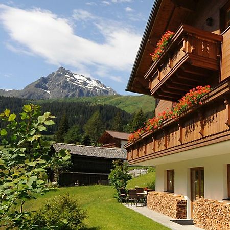 Landhaus Berthold Гарделен Екстериор снимка
